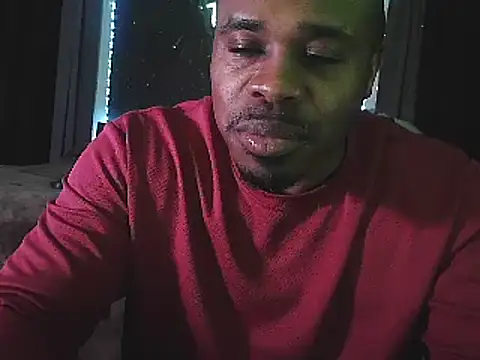 Snapshot of Dcrush17 chatting on January 13, 4:39 am Dcrush17 online show from January 13, 4:39 am