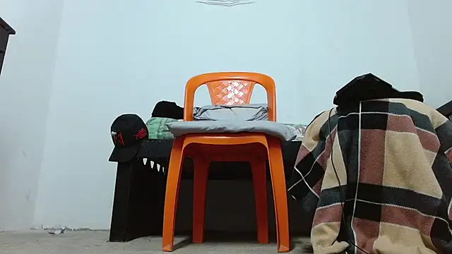 Macho Dom online show from April 17, 10:40 am