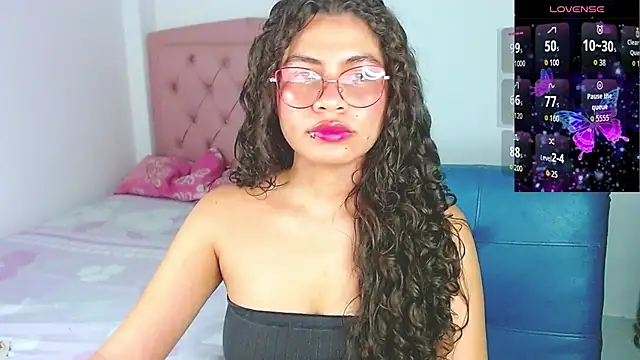 Cynthia hazel online show from November 13, 5:06 am