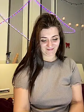 Jadelli online show from February 19, 9:03 pm