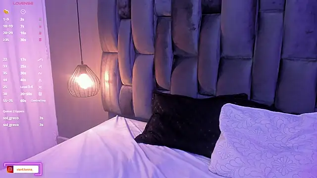 Snapshot of Lorena_Vieira_ chatting on February 28, 12:10 am Lorena Vieira online show from February 28, 12:10 am