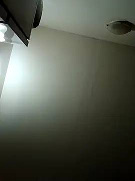 Virgin Pussy Love online show from April 11, 4:33 pm