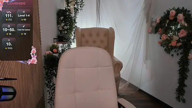 Snapshot of mei_honey_ chatting on March 5, 5:50 pm mei honey  online show from March 5, 5:50 pm