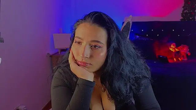 Pauilina online show from March 29, 1:27 am