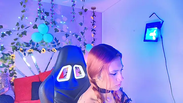 BRITHANY SPARK online show from April 12, 6:13 pm