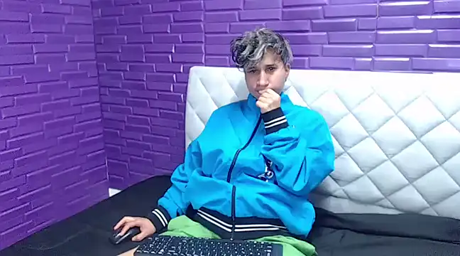 Im Milan Rs online show from February 21, 7:01 am