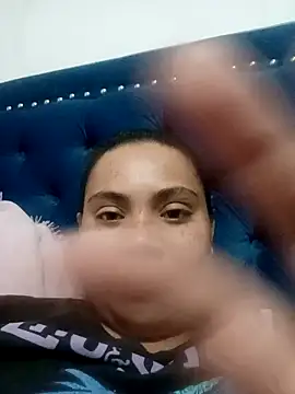 Snapshot of Alia_grey21 chatting on December 1, 2:49 am Alia grey21 online show from December 1, 2:49 am