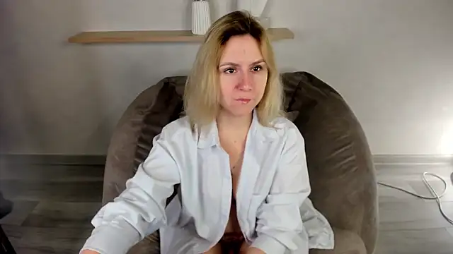 Snapshot of Jane_Broks chatting on November 7, 12:10 am Jane Broks online show from November 7, 12:10 am