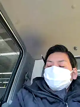 Snapshot of da--------i chatting on December 23, 2:45 am da--------i online show from December 23, 2:45 am