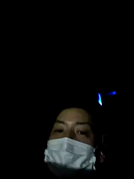 Snapshot of da--------i chatting on January 15, 9:35 am da--------i online show from January 15, 9:35 am