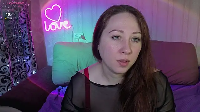 KellyCrystall online show from March 28, 2:22 am