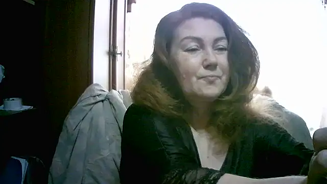 Madame-Butterfly online show from December 14, 7:47 am