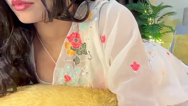 Snapshot of sexy_m23 chatting on September 10, 8:09 pm sexy m23 online show from September 10, 8:09 pm