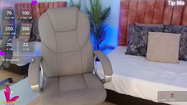 violeta leon online show from March 10, 3:00 am