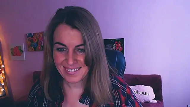 Hot Milady online show from February 5, 7:39 am