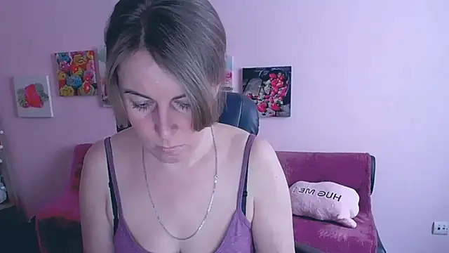 Hot Milady online show from March 6, 8:08 am