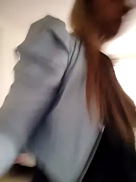 Katalina S3xy online show from March 3, 7:17 pm