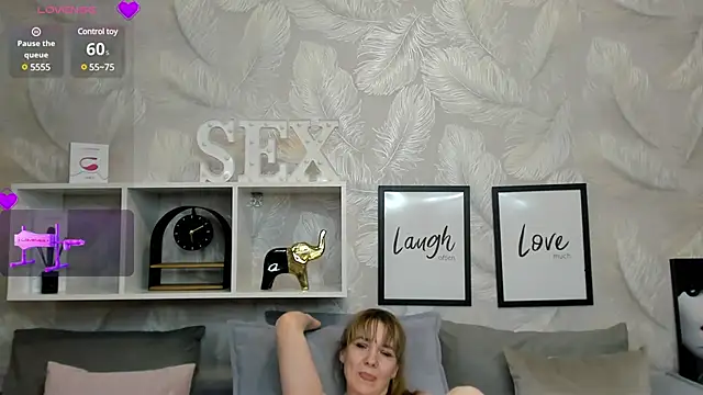 KattyPeachX online show from March 11, 7:26 am