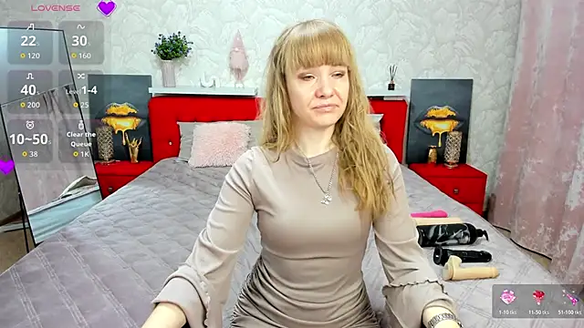 KattyPeachX online show from November 17, 1:11 am