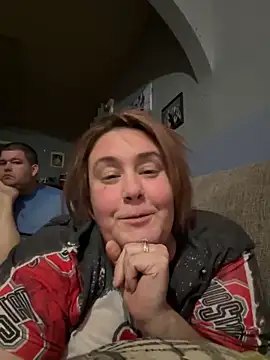 thickmilf182 online show from January 31, 1:11 am