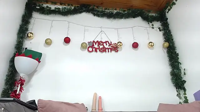 Snapshot of salome_Queenx chatting on January 8, 12:26 pm salome Queenx online show from January 8, 12:26 pm