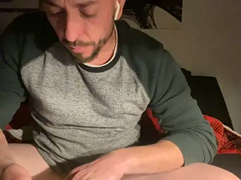 Gman143187 online show from December 14, 5:24 am