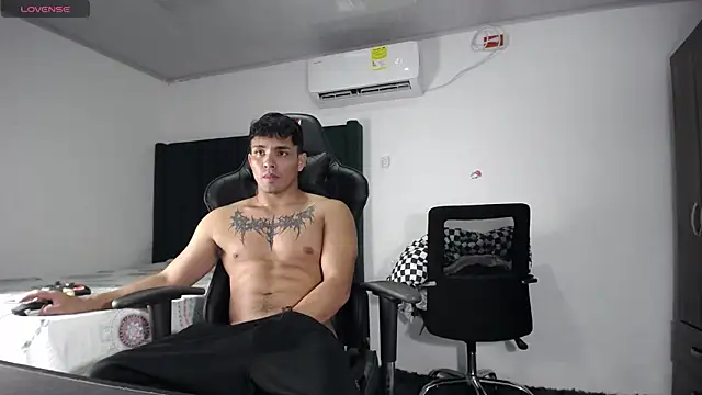 man dur07 online show from December 18, 12:10 am