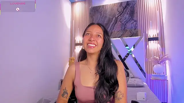 Valery wang online show from April 13, 11:59 am