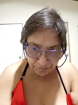 florecita69 online show from October 11, 2:11 am