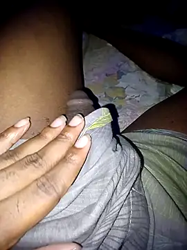 Snapshot of Bigddiick chatting on December 22, 2:49 am Bigddiick online show from December 22, 2:49 am