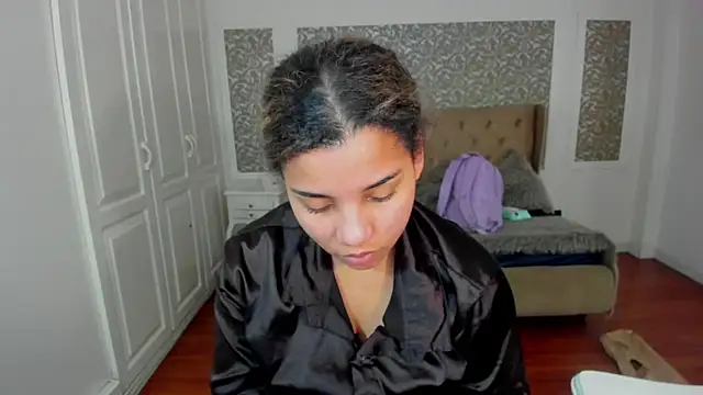 Snapshot of Mayaa_ross chatting on September 29, 2:06 am Mayaa ross online show from September 29, 2:06 am