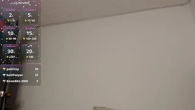 pamela  online show from December 23, 8:00 am