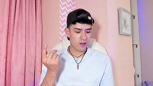 Ryan Clark  online show from January 10, 7:32 pm