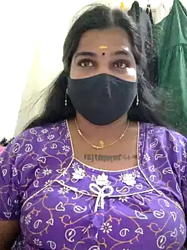 Snapshot of sulekha-mallu chatting on December 14, 7:25 pm sulekha-mallu online show from December 14, 7:25 pm