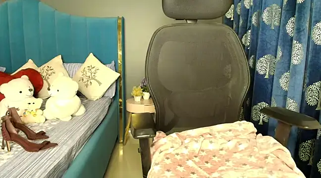 CUTE princess 143 online show from February 6, 2:48 pm