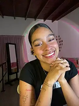 Snapshot of Arteatenea__ chatting on February 14, 6:45 am Arteatenea online show from February 14, 6:45 am