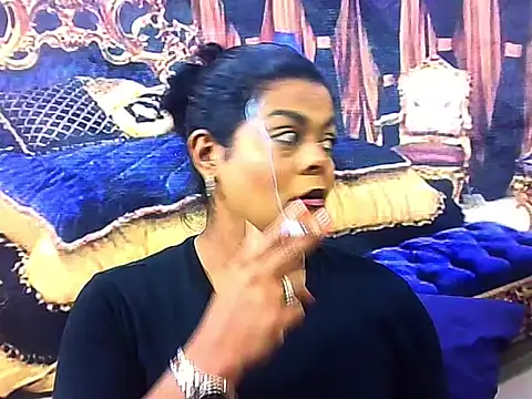 indianCherryPie online show from October 27, 5:33 am