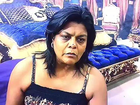 indianCherryPie online show from November 10, 5:39 am