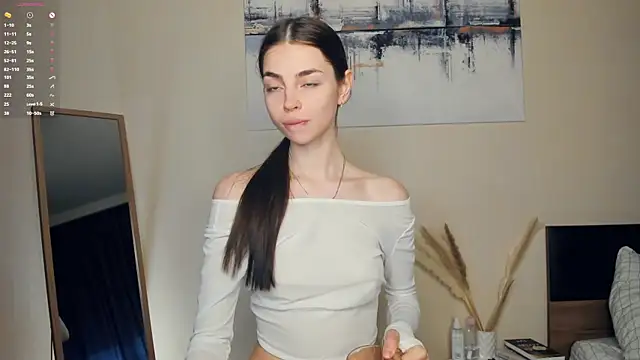 MaryJacksoon online show from February 10, 7:56 am