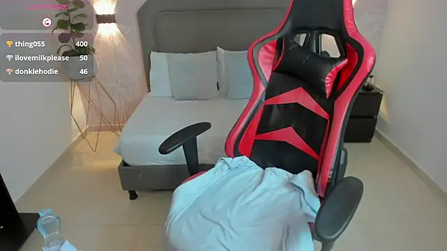 Snapshot of angelica_dymond chatting on February 20, 3:08 pm angelica dymond online show from February 20, 3:08 pm