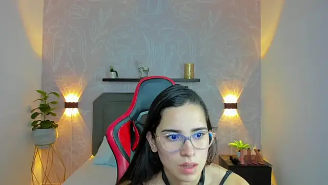 Snapshot of angelica_dymond chatting on February 27, 12:02 pm angelica dymond online show from February 27, 12:02 pm