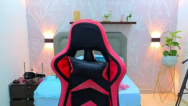 Snapshot of angelica_dymond chatting on September 13, 12:16 pm angelica dymond online show from September 13, 12:16 pm