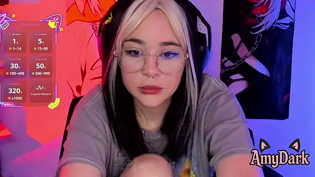  AmyDark online show from April 7, 5:02 pm