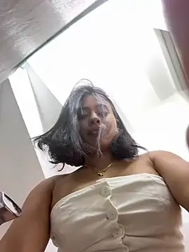 AlessaPears online show from December 25, 2:35 am