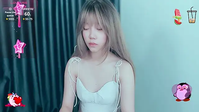 -Poison-Ivy- online show from December 5, 8:22 am