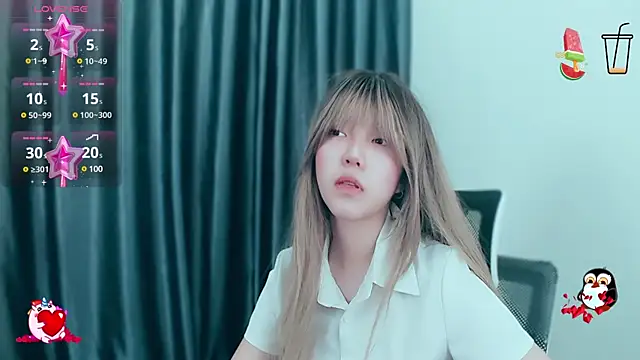 -Poison-Ivy- online show from December 18, 11:56 am