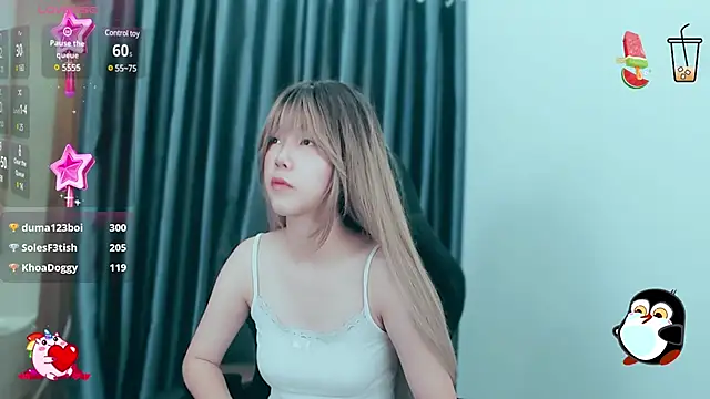 -Poison-Ivy- online show from December 31, 1:15 am