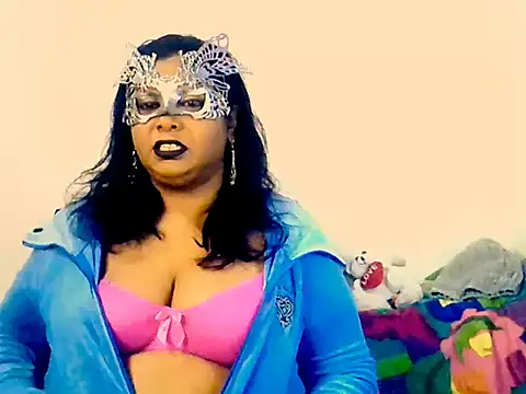 Snapshot of Mysterylady143 chatting on November 6, 6:42 pm Mysterylady143 online show from November 6, 6:42 pm