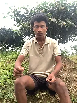 Snapshot of ShroveRising chatting on October 29, 5:31 am ShroveRising online show from October 29, 5:31 am