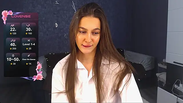 Snapshot of Doll_Jasmine_ chatting on December 4, 9:01 pm Doll Jasmine online show from December 4, 9:01 pm